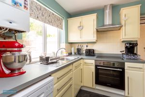 Kitchen- click for photo gallery